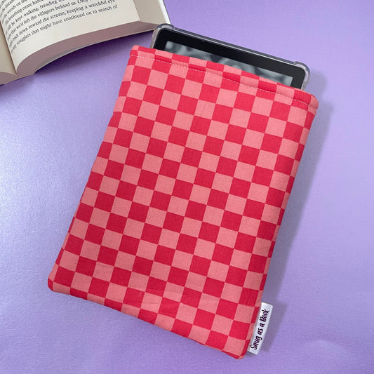 Pink Checked Kindle Sleeve