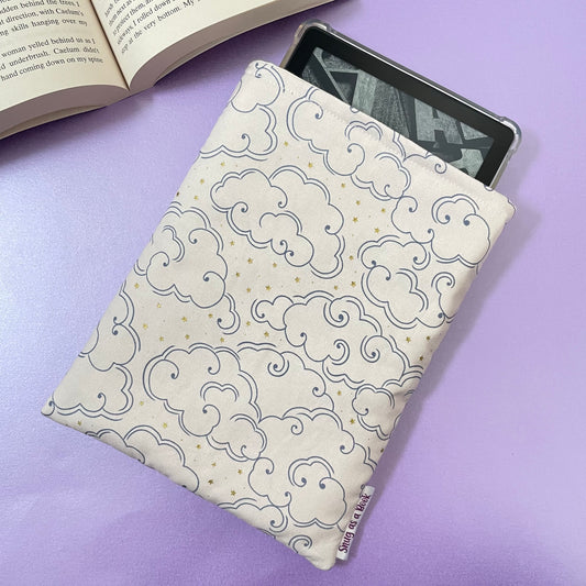 Cloud Kindle Sleeve